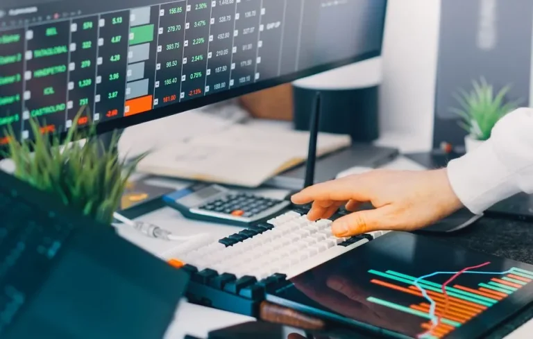 ARR MRR — SaaS 구독 매출 지표 대시보드